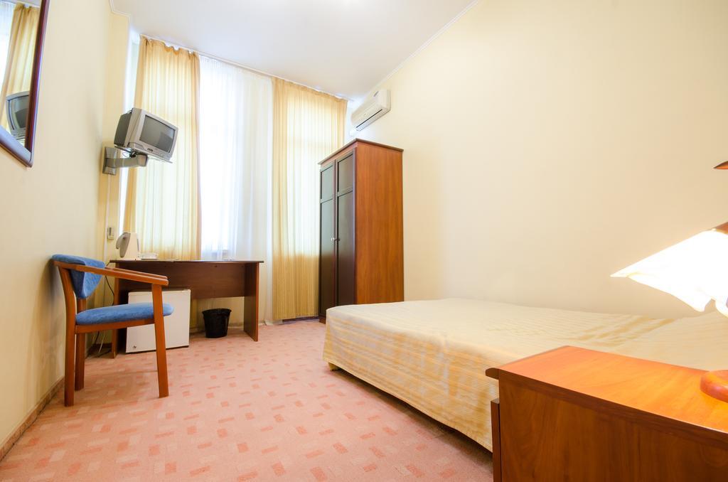 7 Days Hotel Kiev Ngoại thất bức ảnh